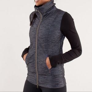Lululemon Daily Yoga Jacket - Size 12